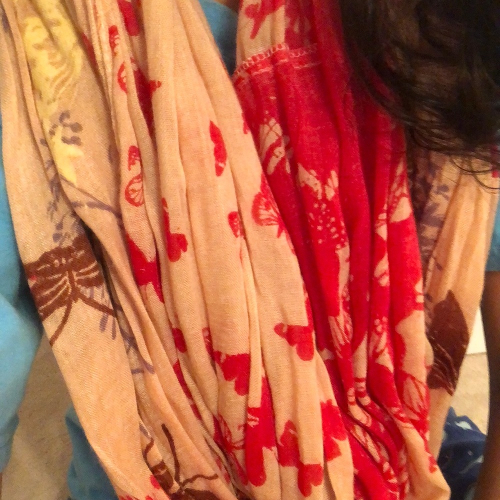Infinity scarf - Picture 2 of 2